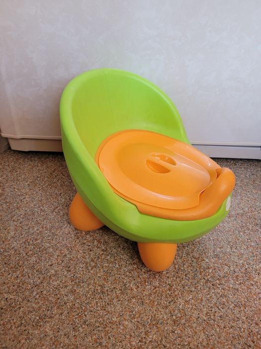 Горшок детский babyyuga