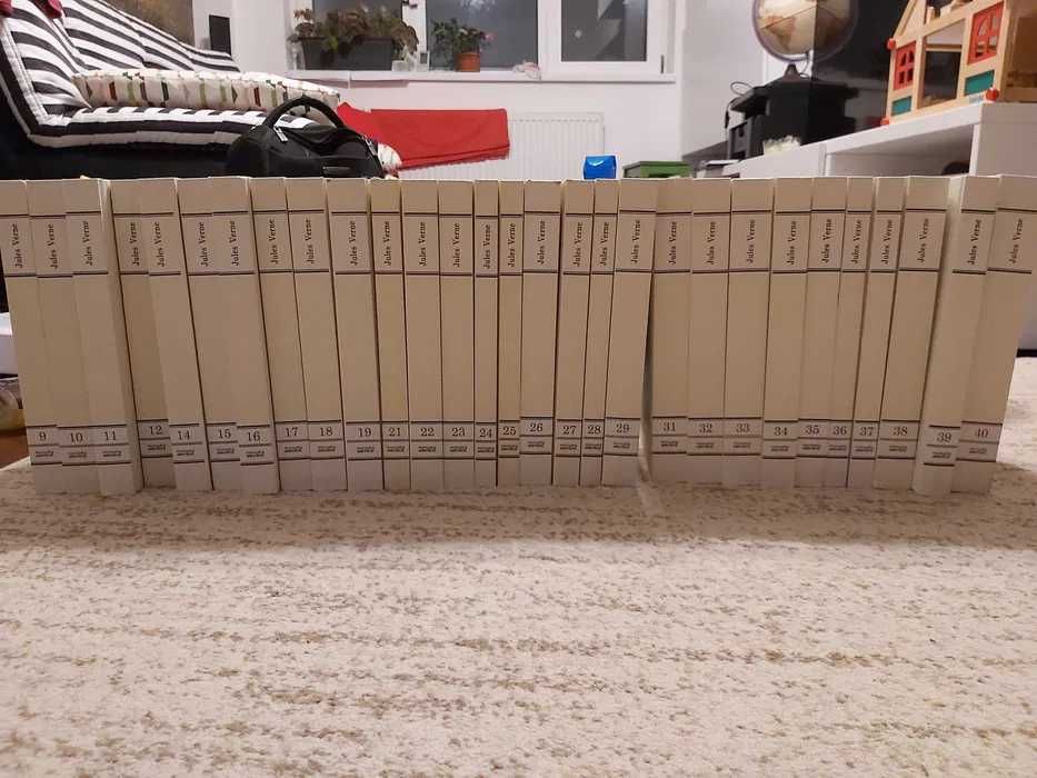 Colectia Jules Verne