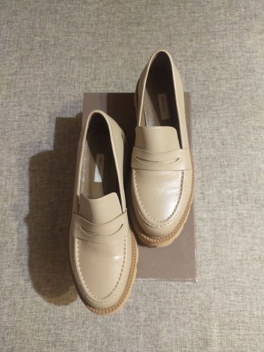 Лоферы женские новые