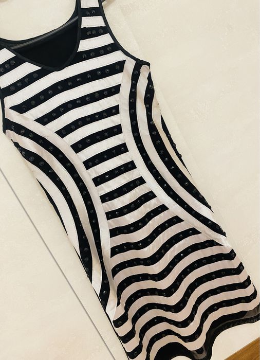 Дамска рокля