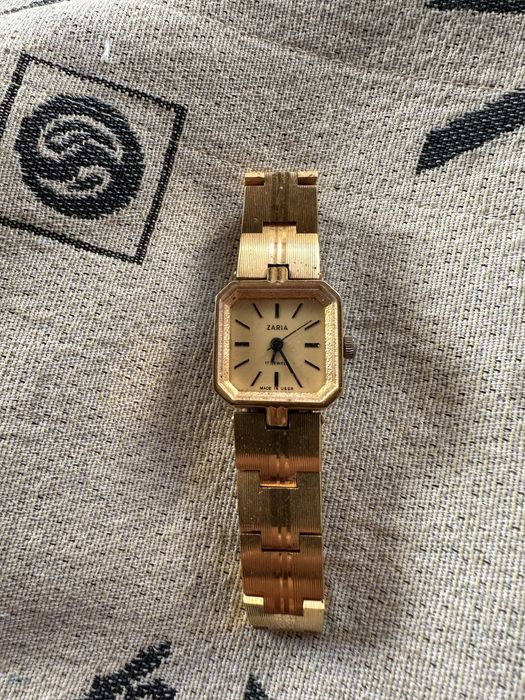 Дамски часовник ZARIA
