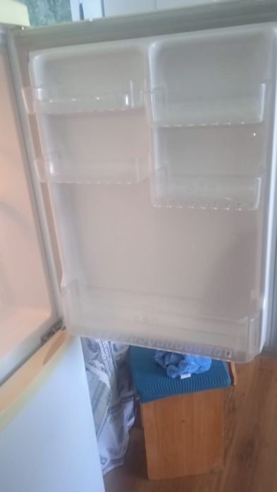 Продам холодильник марки LG