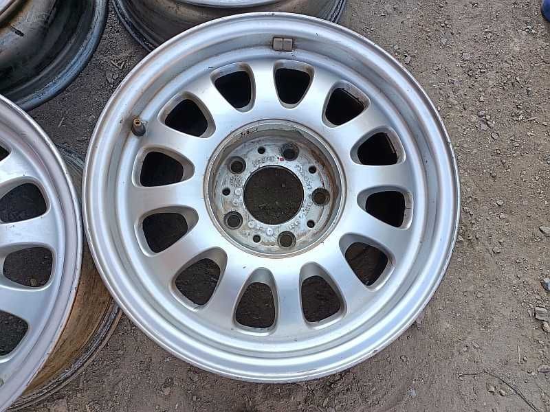 Продам оригинальные  диски "31 стиль" на БМВ 5 е39