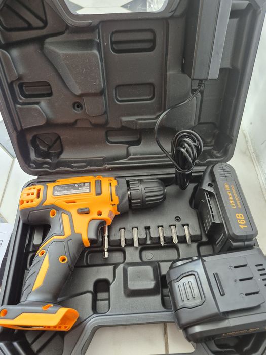 Продам дрель шруповерт