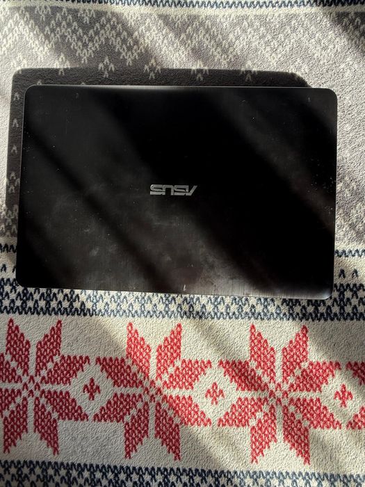 Laptop Asus A541U