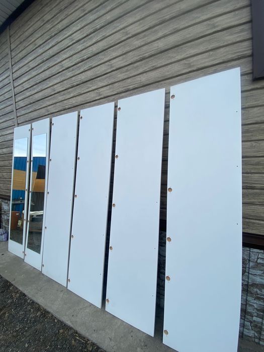 Двери от шкафа 6 штук