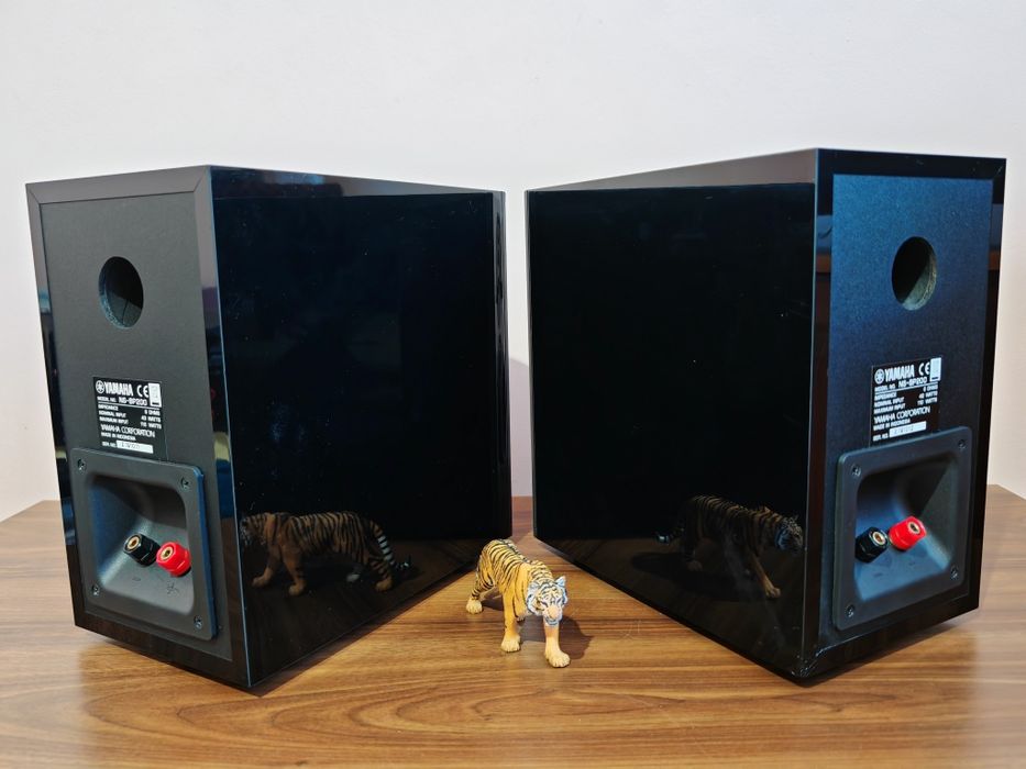 Yamaha NS-BP200. Boxe raft/monitoare top.. Calitate premium. Preț fix.