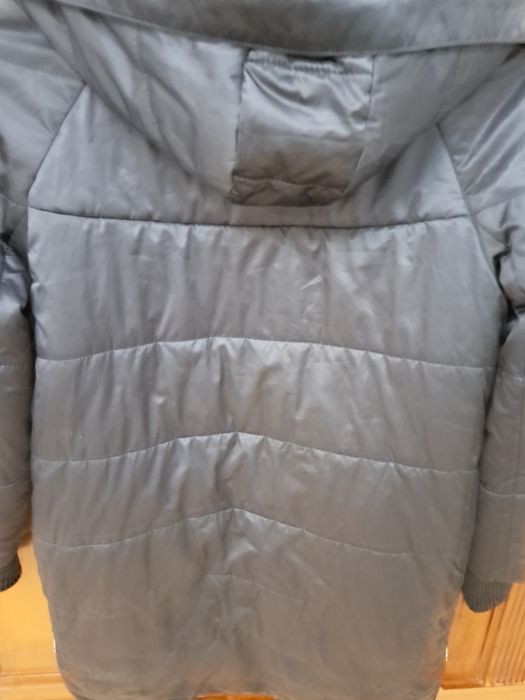 Продам зимнюю куртку