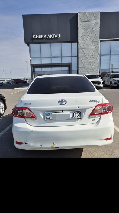 Автомобиль Toyota corolla