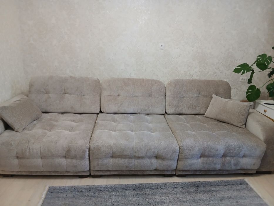 Продам диван в отличном состоянии.