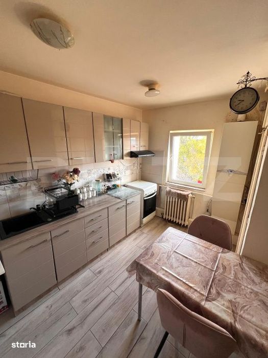 Apartament 3 camere, 66 mp, garaj, 2 balcoane, zona Garii,Dambul Rotun — fotografia 1