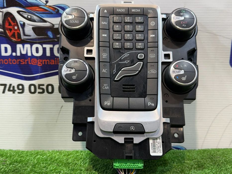 PANOU CENTRAL COMANDA CLIMA AUDIO VOLVO V40 2.0 DIESEL 2015 COD OEM 31346948 2012-2019