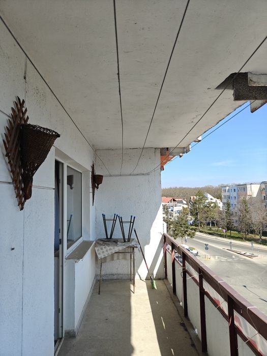Apartament 3 camere - cartier Trivale