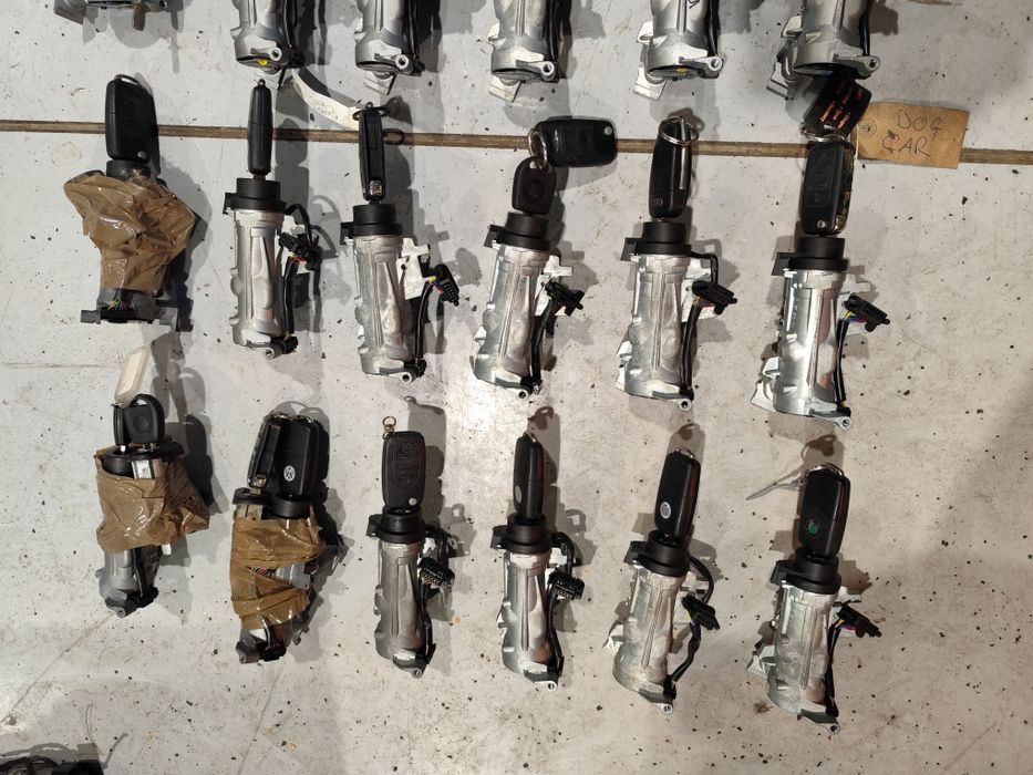 Contact cu cheie audi vw Skoda Seat 2004- 2010 cod: 1K0905865