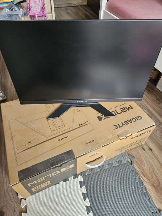 Monitor Gigabyte m27qx, 27", 240hz, qHD, fast-IPS, KVM, tip-c