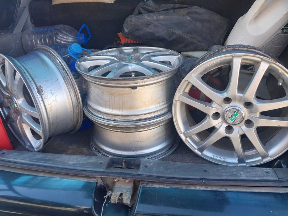 Диски r15 титан .