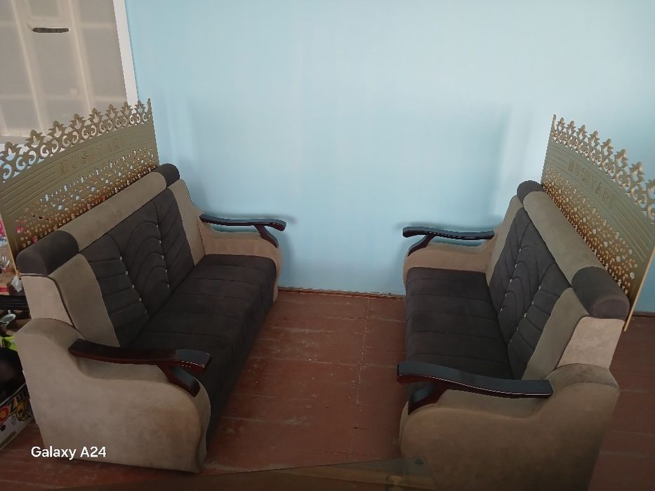 Yumshoq mebellar va stullari