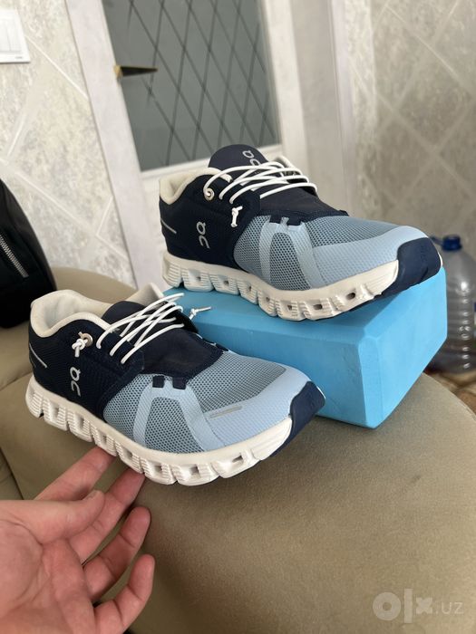 On Cloud 5 Mens Navy / Ice Blue Original Krossovka razmer40,39