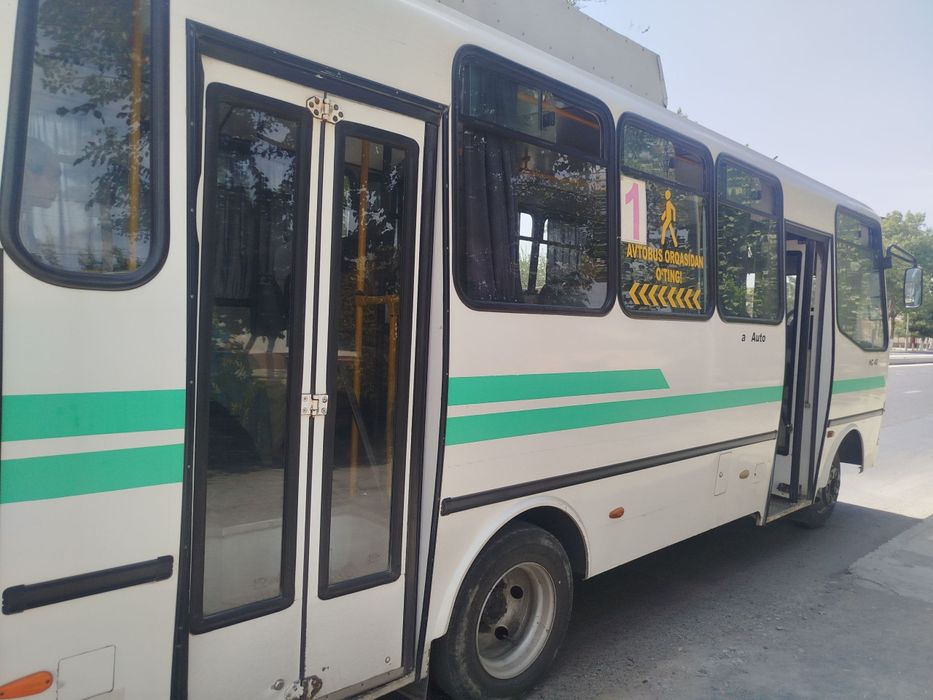 Isuzi aftobuzlar sotiladi 2018 yil. Metan qo'yilgan.