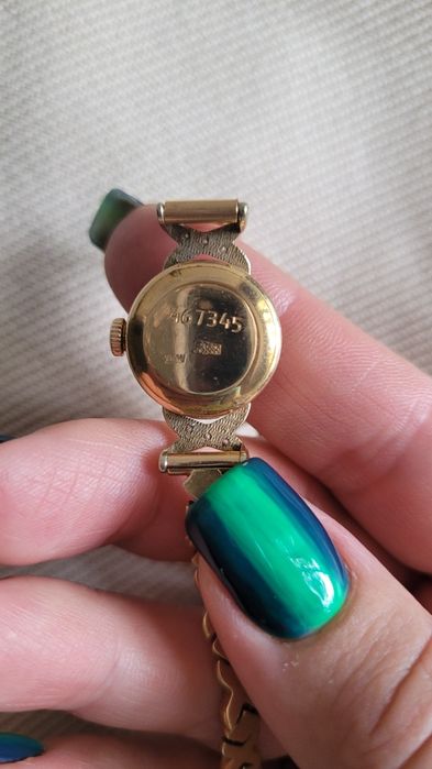 Золотые часы Яшма