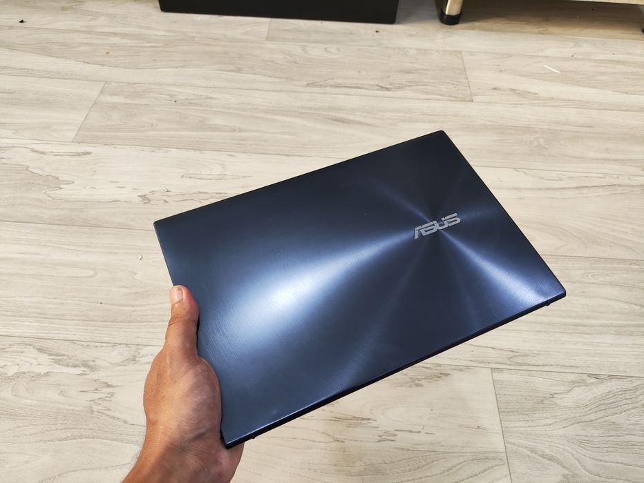 Asus ZenBook 13 I5 1135G7