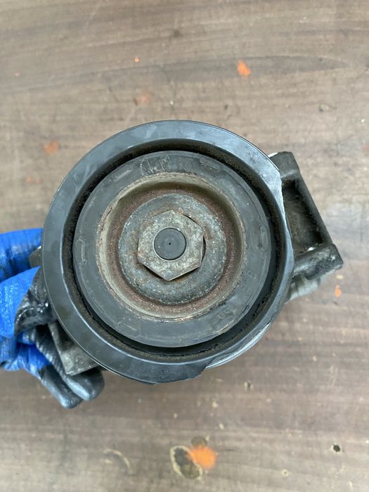 Compresor clima defect audi a4 a5 a6 q5 exeo 2.0tdi caga caha blb bre