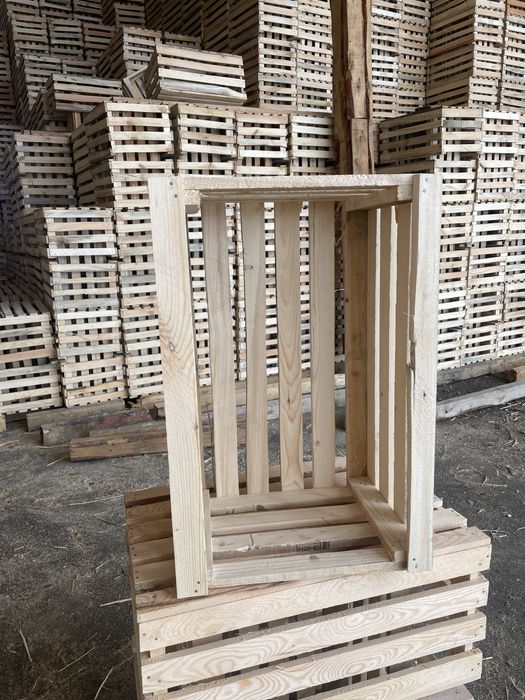 Ящики под яблоки