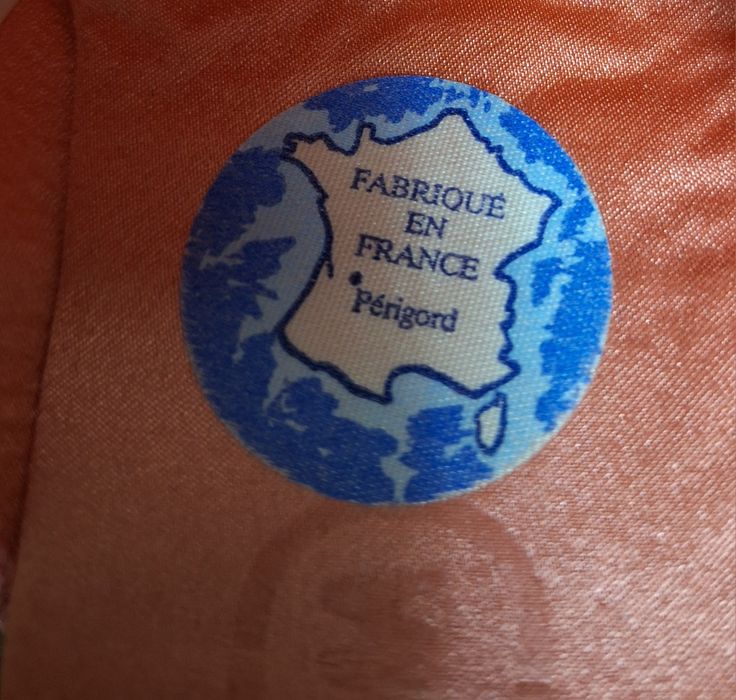 Тапочки женские.