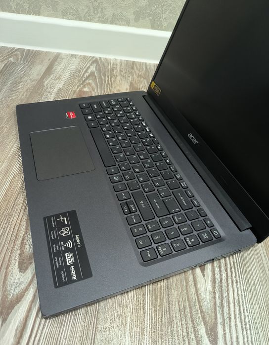 Мощный ноутбук Acer