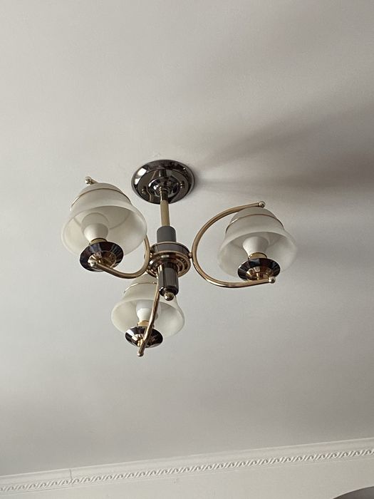 Люстра б/у, продам