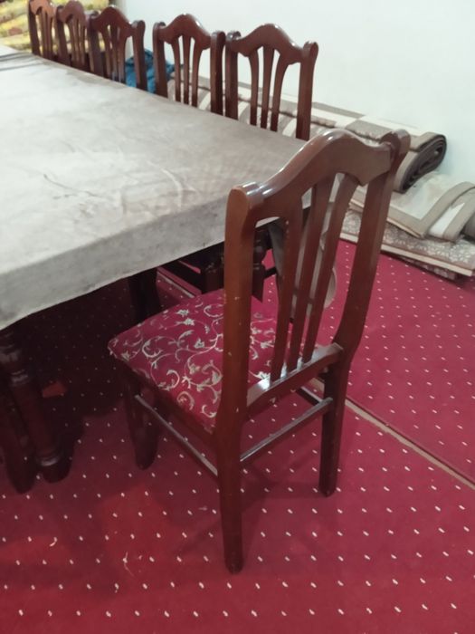 Stol stul 12 talik zudlik bilan