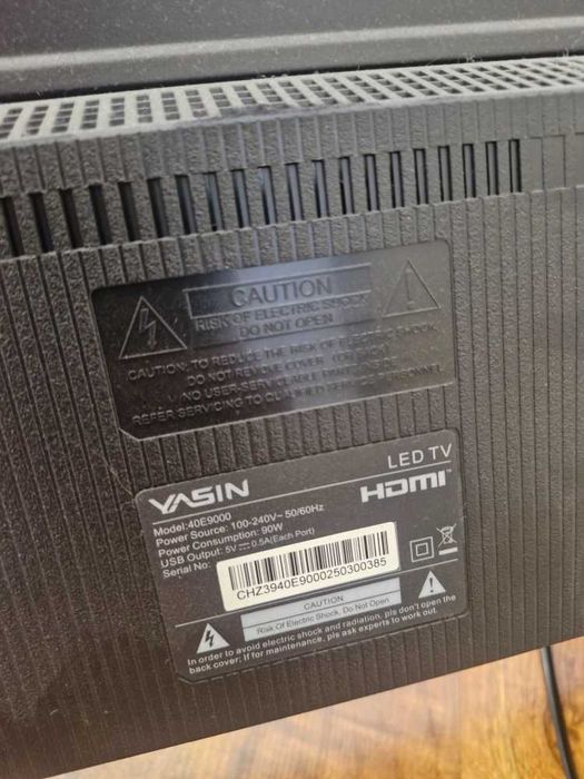 Телевизор Yasin 40E9000 40" (102см)