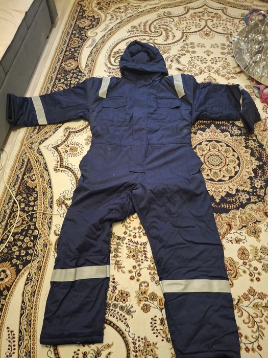 Продается комбез.