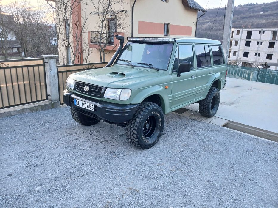 Hyundai Galloper 2.5 (Pajero)