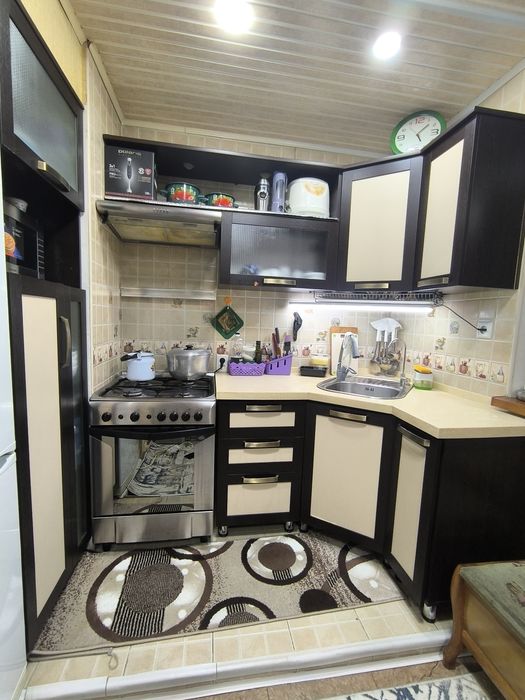 Продаю 3х ком кв-ру Куйлюк-1,  КИРПИЧ