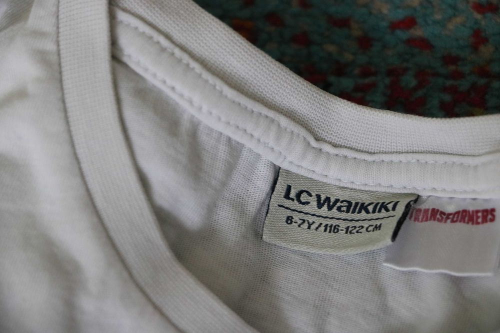 Тениски за момче ръст 128 см и 134 см.