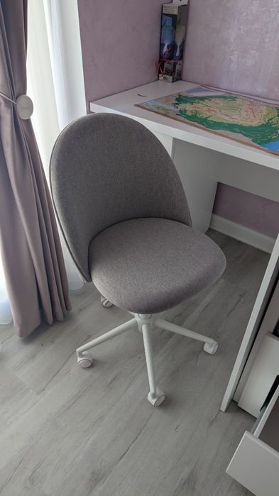 Scaun copii de birou