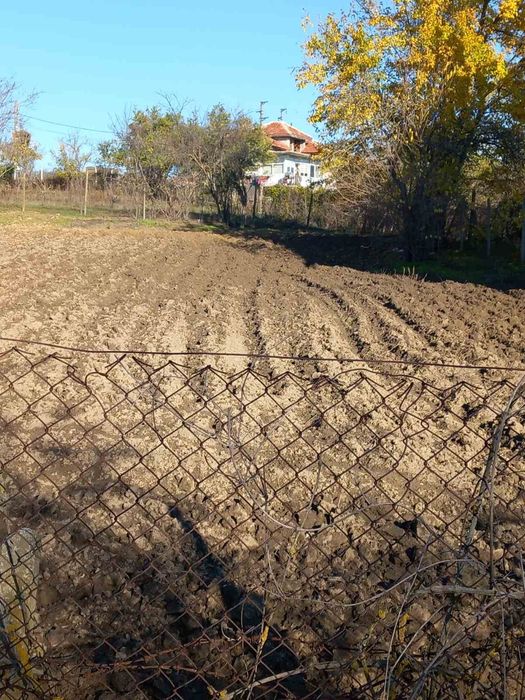 Продава се Парцел в с. Манастир, Област Варна - 610 кв.м за 0 €/кв.м - Снимка #2