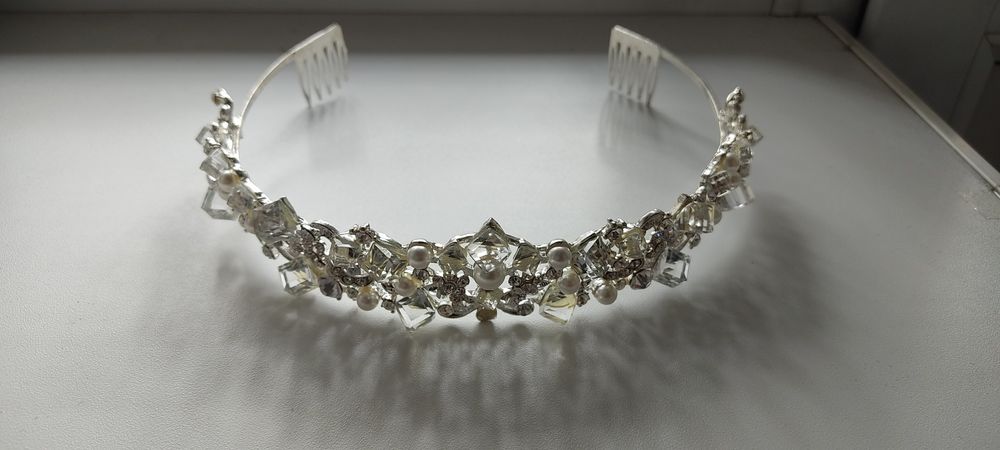 Корона с серьгами