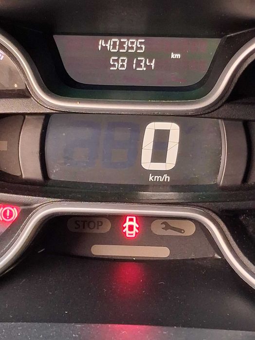 Furgona 9 locuri