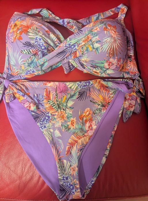 Дамски цял бански Palmer's  и Calzedonia XL