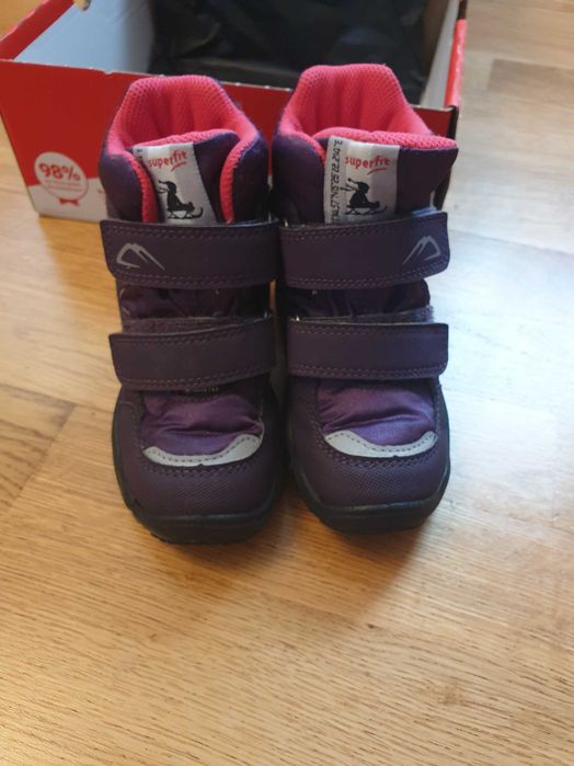 Vand GHETE/CIZME Zapada Super Fit  mar 24 stare f buna Pret 100ei