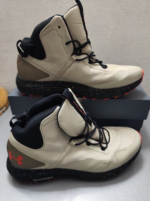 Under armour charged ghete