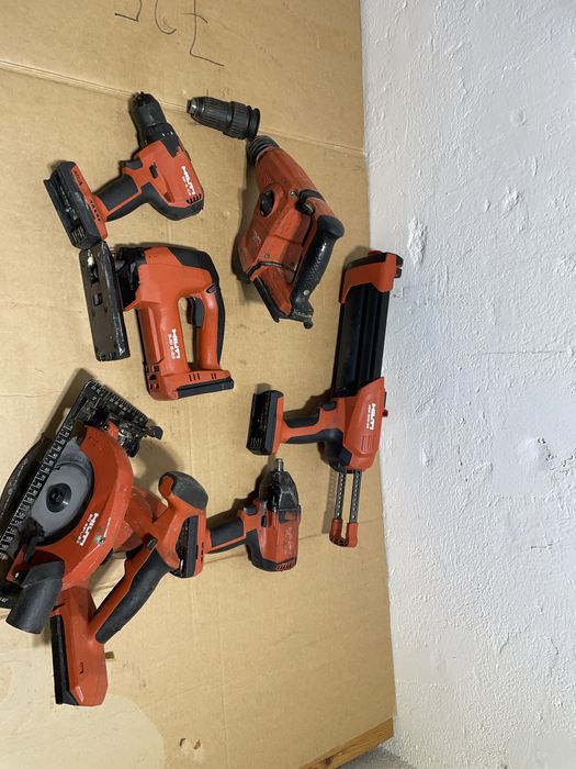 Hilti set nuron 400 ron buc