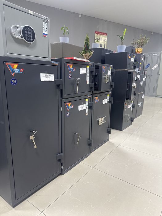 Сейф, шкаф, стеллаж, картотека, ключница , медицинская мебель