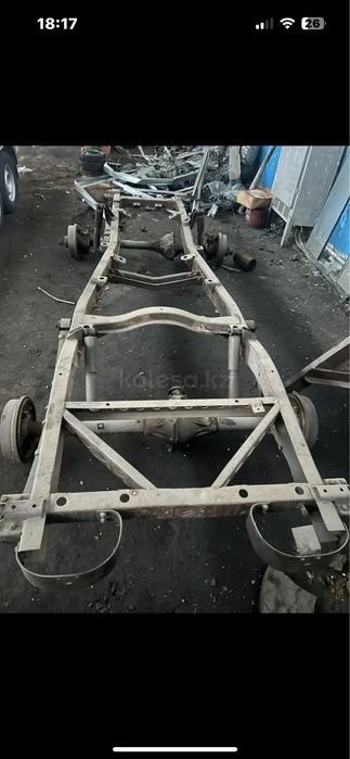 Уаз в раборанном состоянии