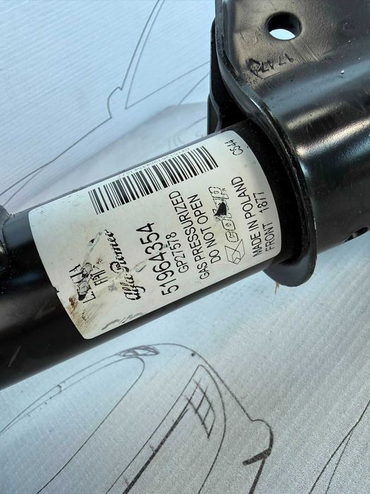 Amortizor Fata Dreapta Fiat 500 2017 / 2007-2021 Cod OEM 51964354 (4C1)