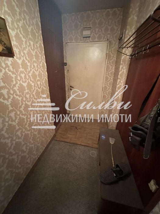 Двустаен ТУХЛЕН апартамент - кв.Център