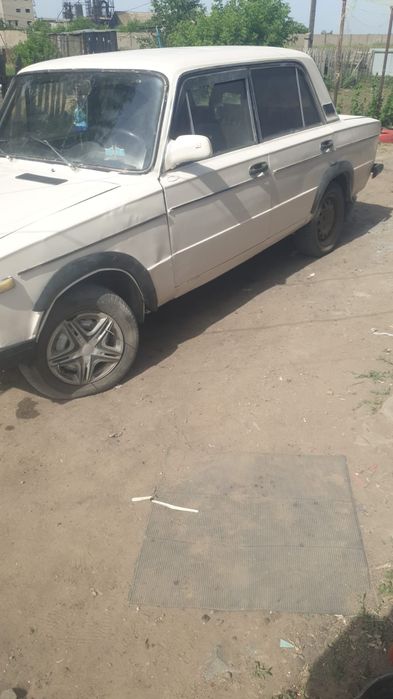 Продам авто ваз 2106