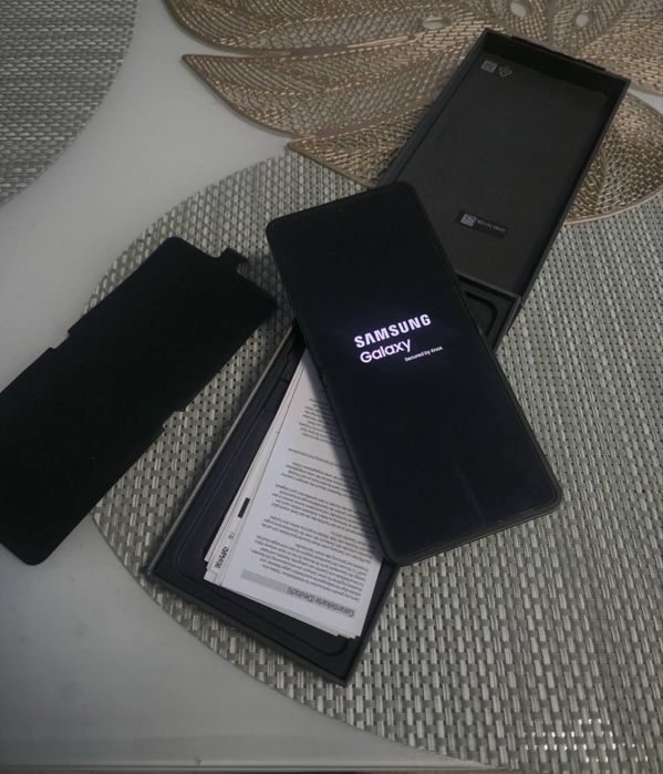 Samsung z flip 7